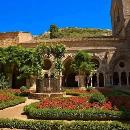 You&Me Narbonne Exterior photo